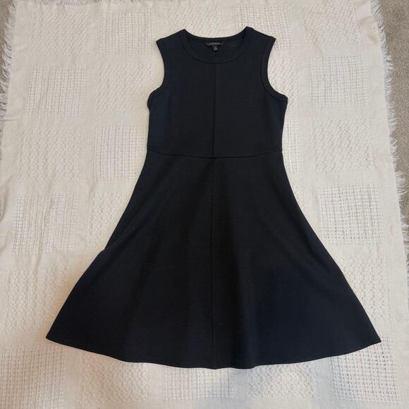 Banana Republic medium Ponte fit and flare dress D1 2622 - Picture 7 of 9
